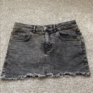 Forever 21 Black and Gray Mini Skirt Casual Night Out